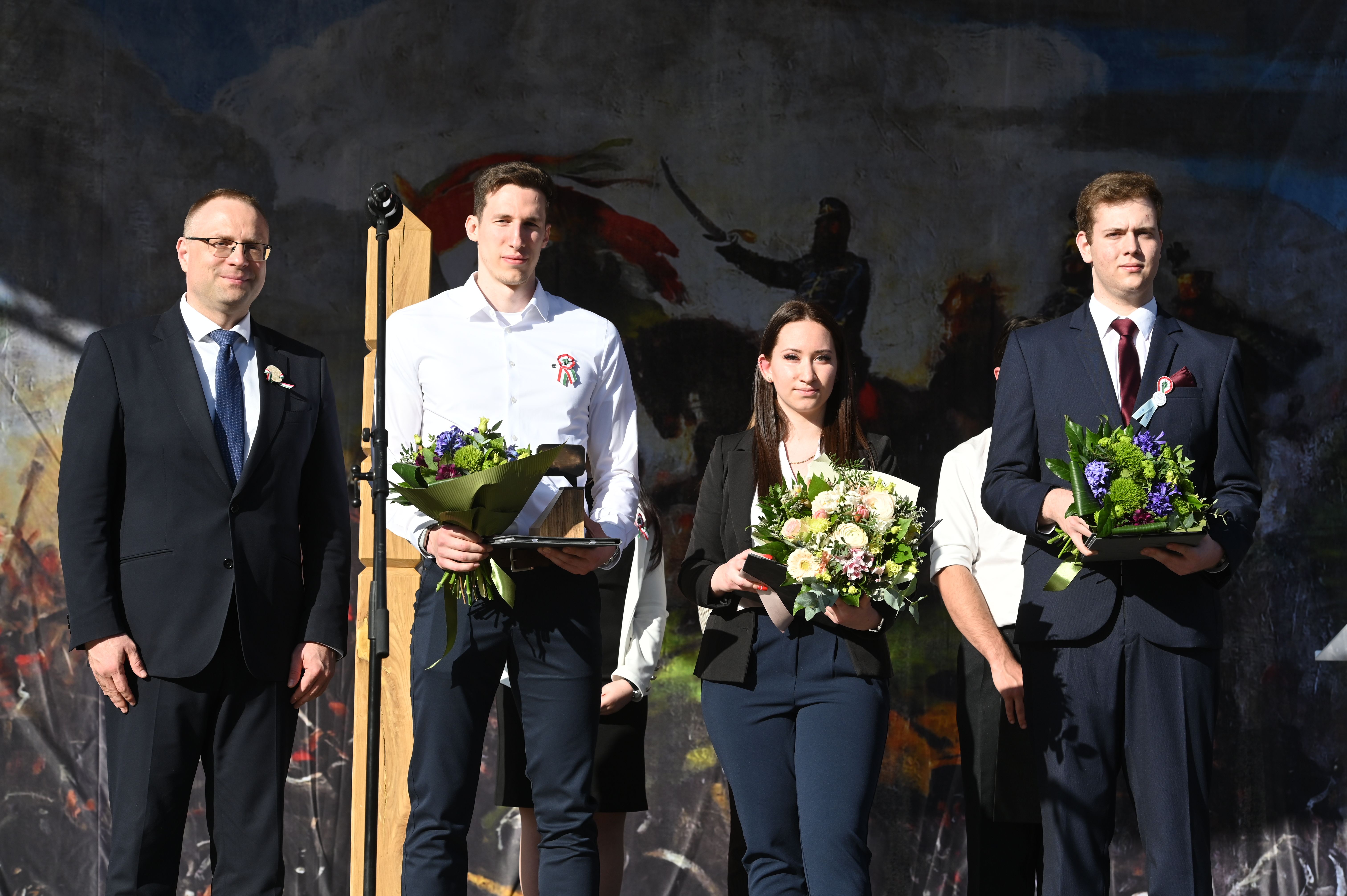 Gépiparis diákot is díjaztak