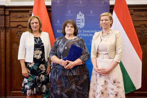 Rangos szakmai elismerést vehetett át a Szolnoki SZC Rózsa Imre Technikum igazgatóhelyettese