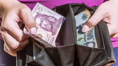 A Szolnoki Szakképzési Centrumban is nőttek az oktatói bérek